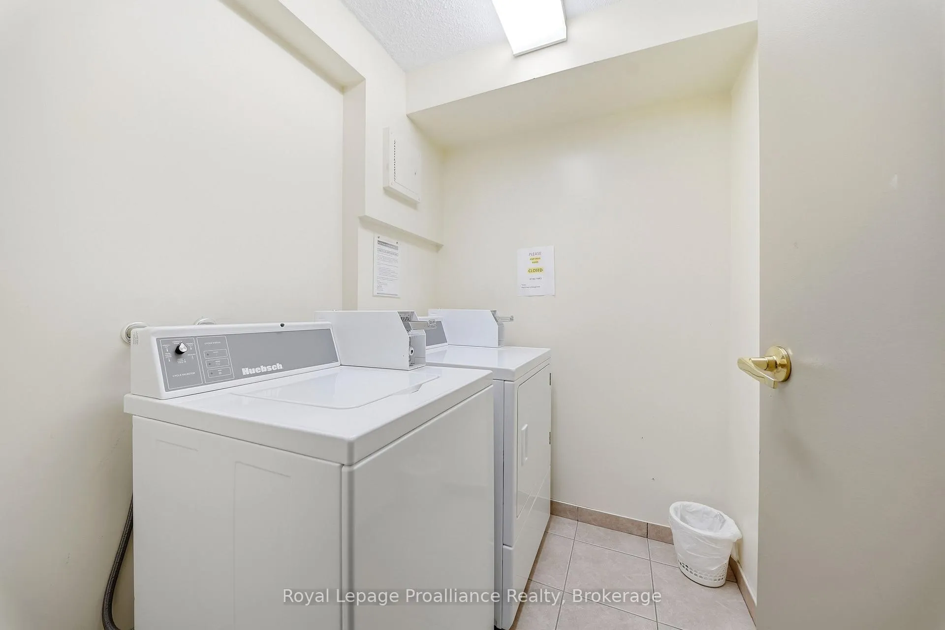 Photo 21 of Unit 401, 344 Front Street, Belleville, Belleville Ward — HOMEH
