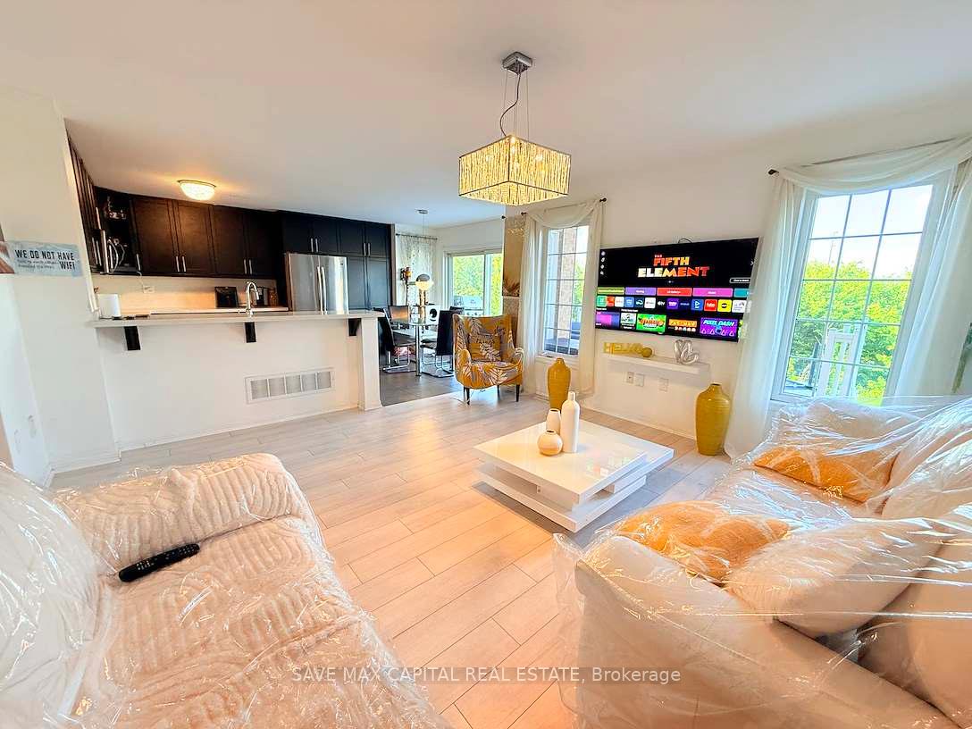 Photo 12 of 15 Apple Valley Way, Brampton, Bram East — HOMEH