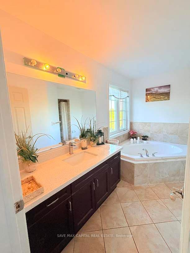 Photo 21 of 15 Apple Valley Way, Brampton, Bram East — HOMEH