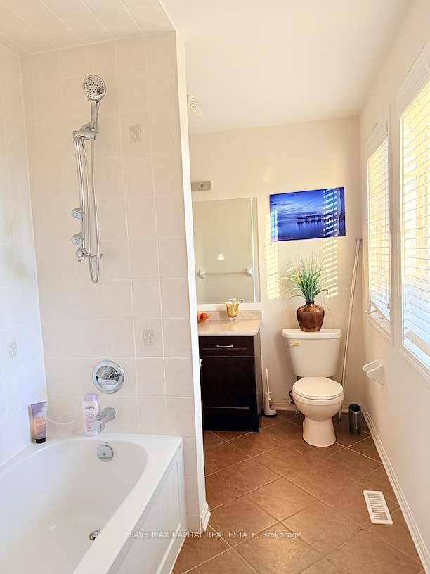 Photo 23 of 15 Apple Valley Way, Brampton, Bram East — HOMEH