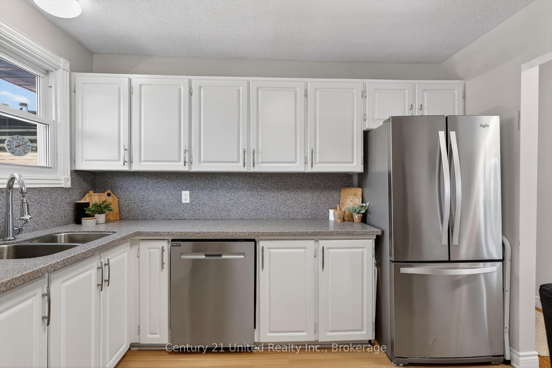 Photo 18 of 1190 Nuforest Drive, Selwyn — HOMEH