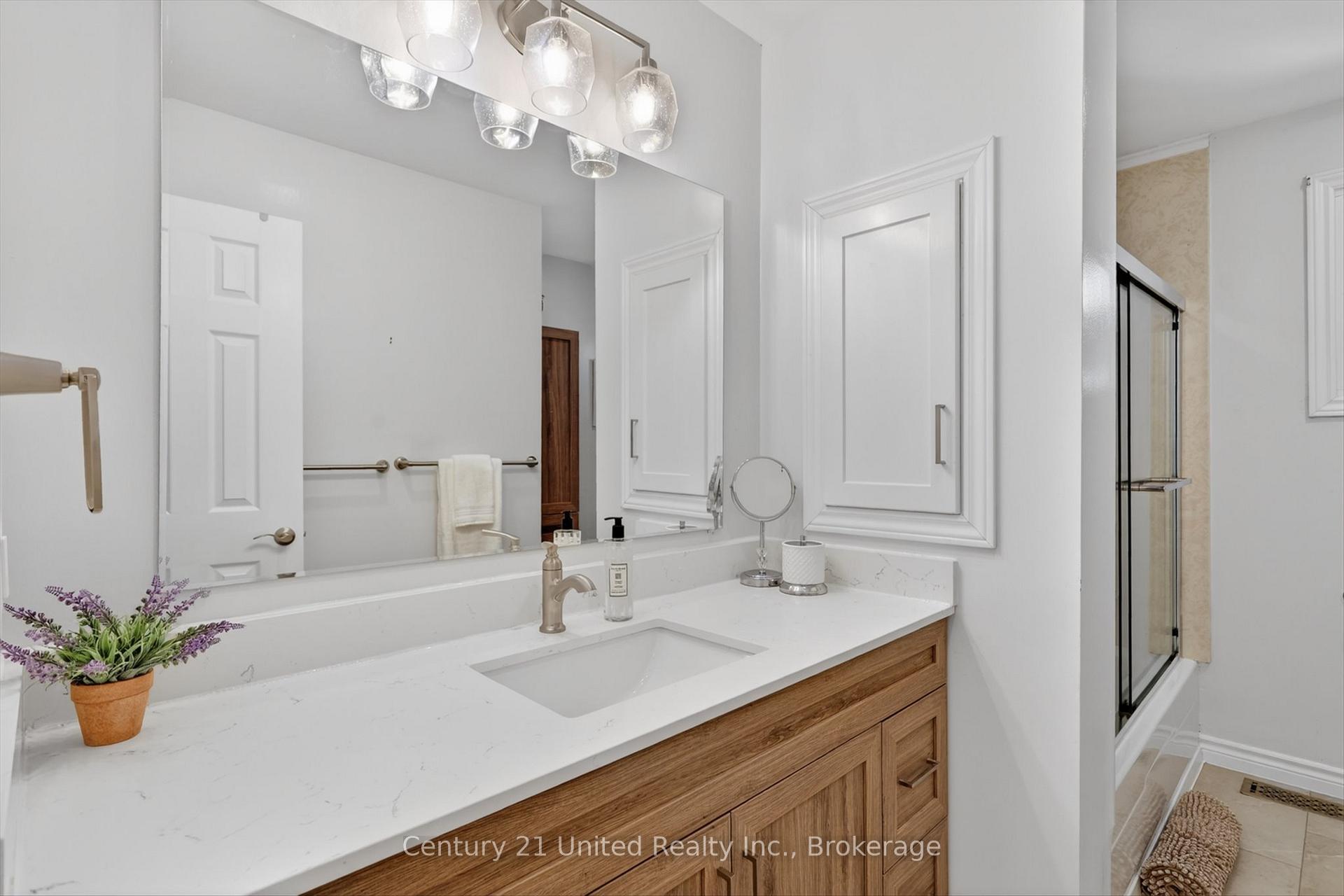 Photo 25 of 1190 Nuforest Drive, Selwyn — HOMEH