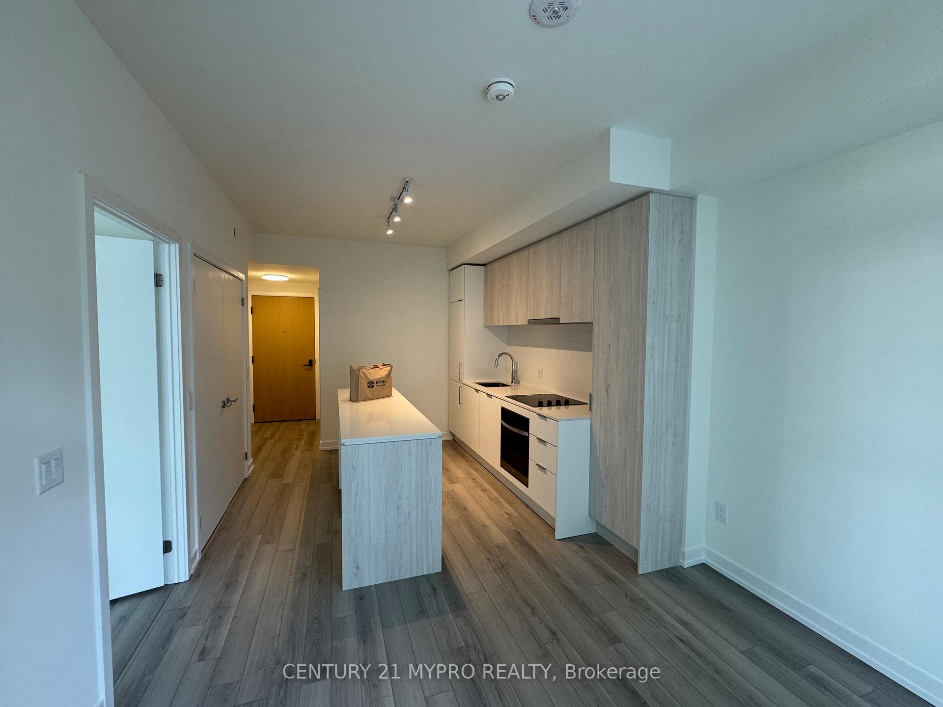 Photo 5 of Unit 1010, 89 Church Street, Toronto, Church-Yonge Corridor — HOMEH