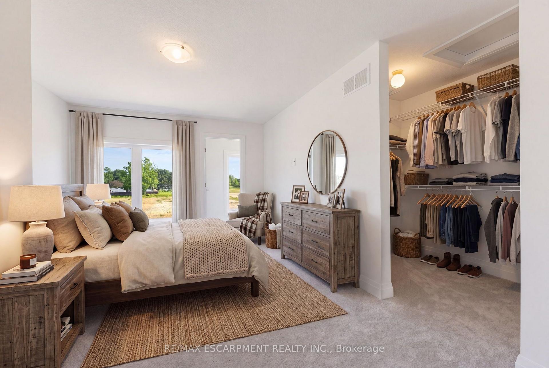 Photo 16 of 10 Clear Valley Lane, Hamilton, Rural Glanbrook — HOMEH