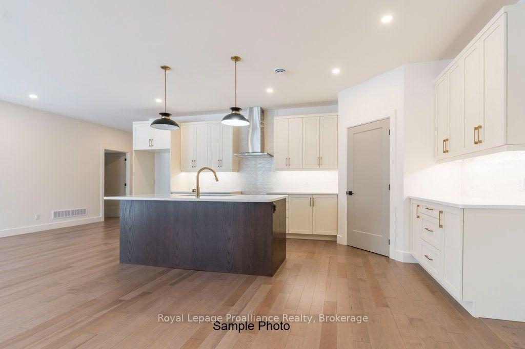 Photo 9 of 36 Fraser Drive, Quinte West, Sidney Ward — HOMEH