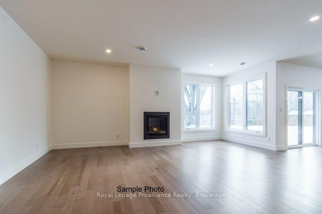 Photo 10 of 36 Fraser Drive, Quinte West, Sidney Ward — HOMEH
