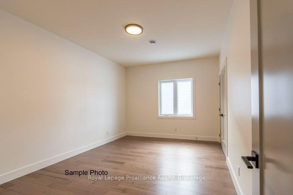 Photo 24 of 36 Fraser Drive, Quinte West, Sidney Ward — HOMEH