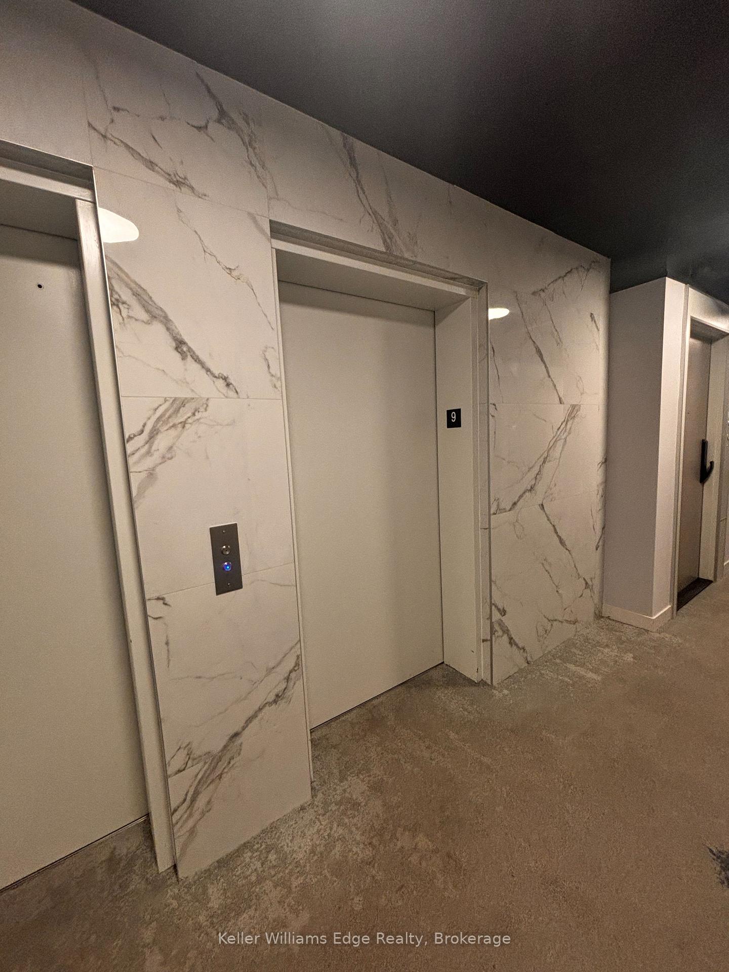 Photo 18 of Unit 9, 3200 Dakota Common, Burlington, Alton — HOMEH