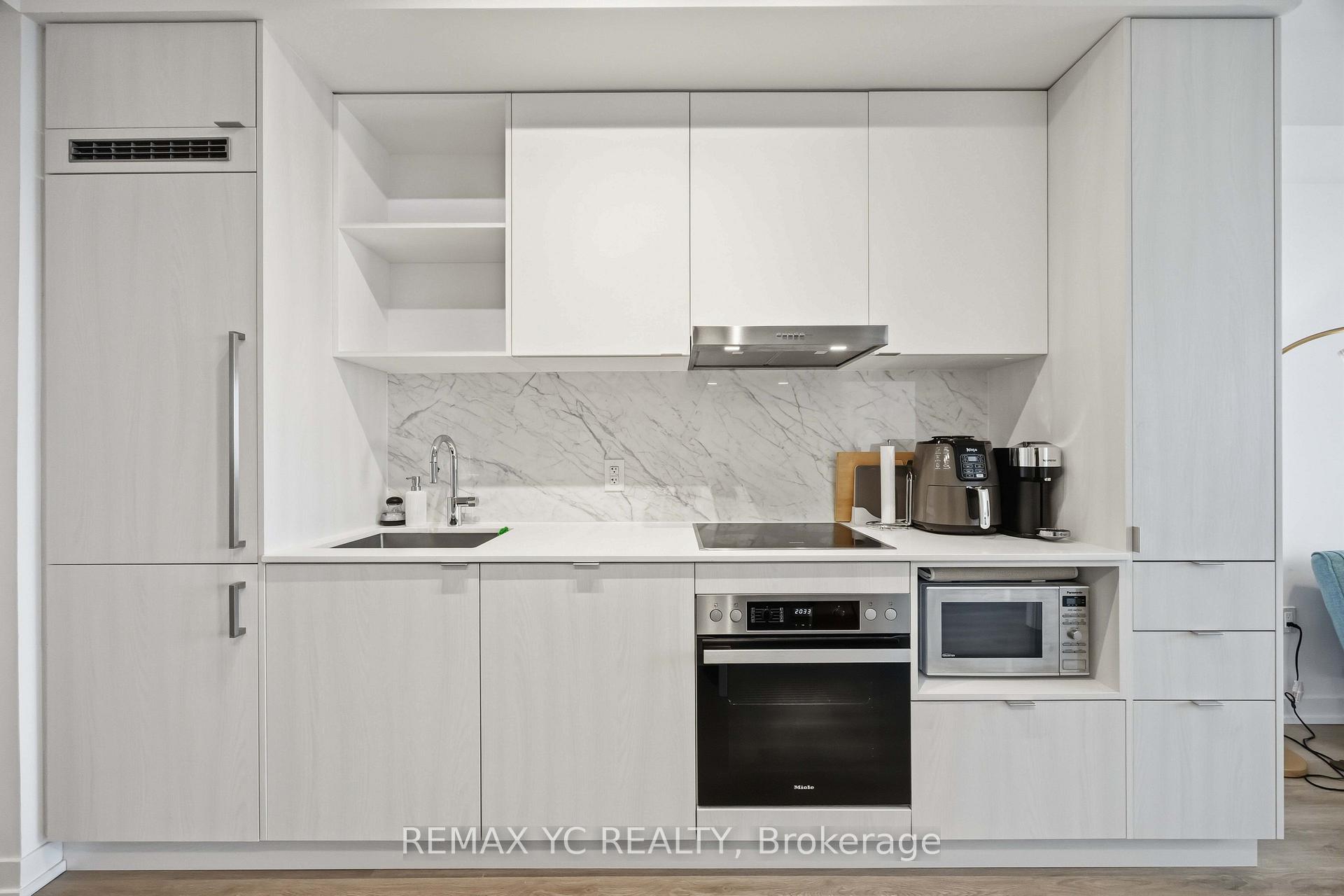 Photo 11 of Unit 6301, 138 Downes Street, Toronto, Waterfront Communities — HOMEH