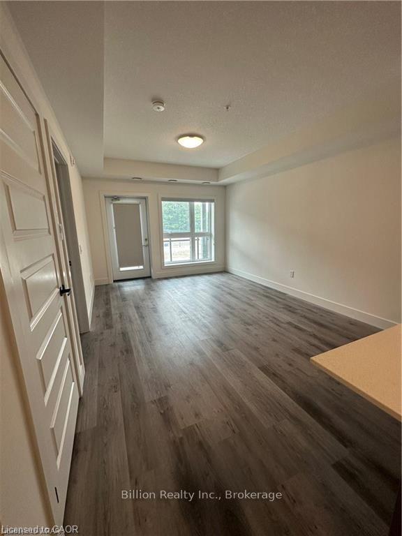 Photo 3 of Unit 202, 1201 Lackner Ridge, Kitchener, Grand River North — HOMEH