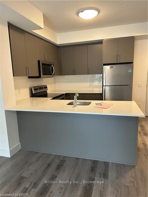 Photo 5 of Unit 202, 1201 Lackner Ridge, Kitchener, Grand River North — HOMEH
