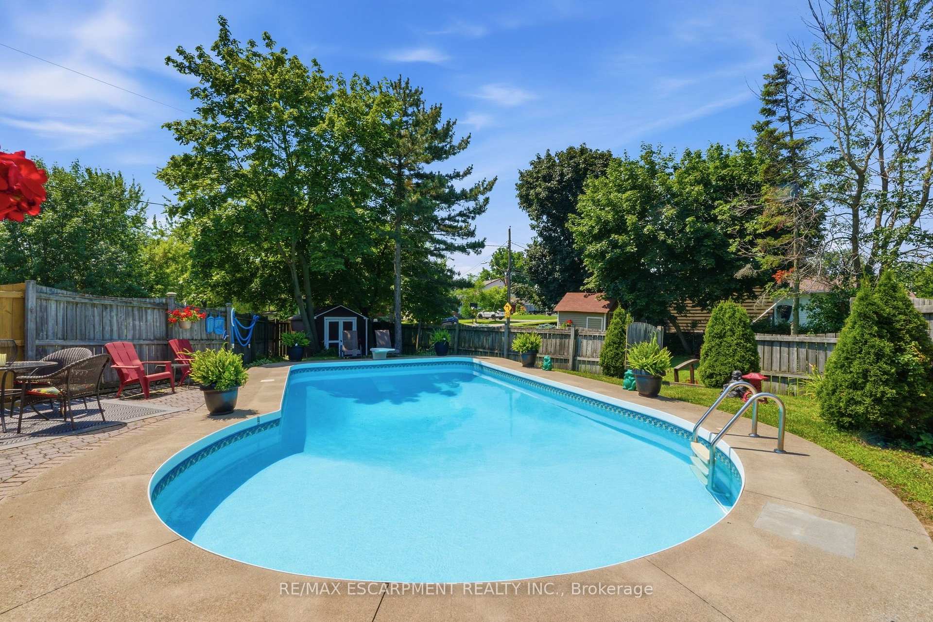 Photo 38 of 2A Valley Road, St. Catharines, Rykert/Vansickle — HOMEH