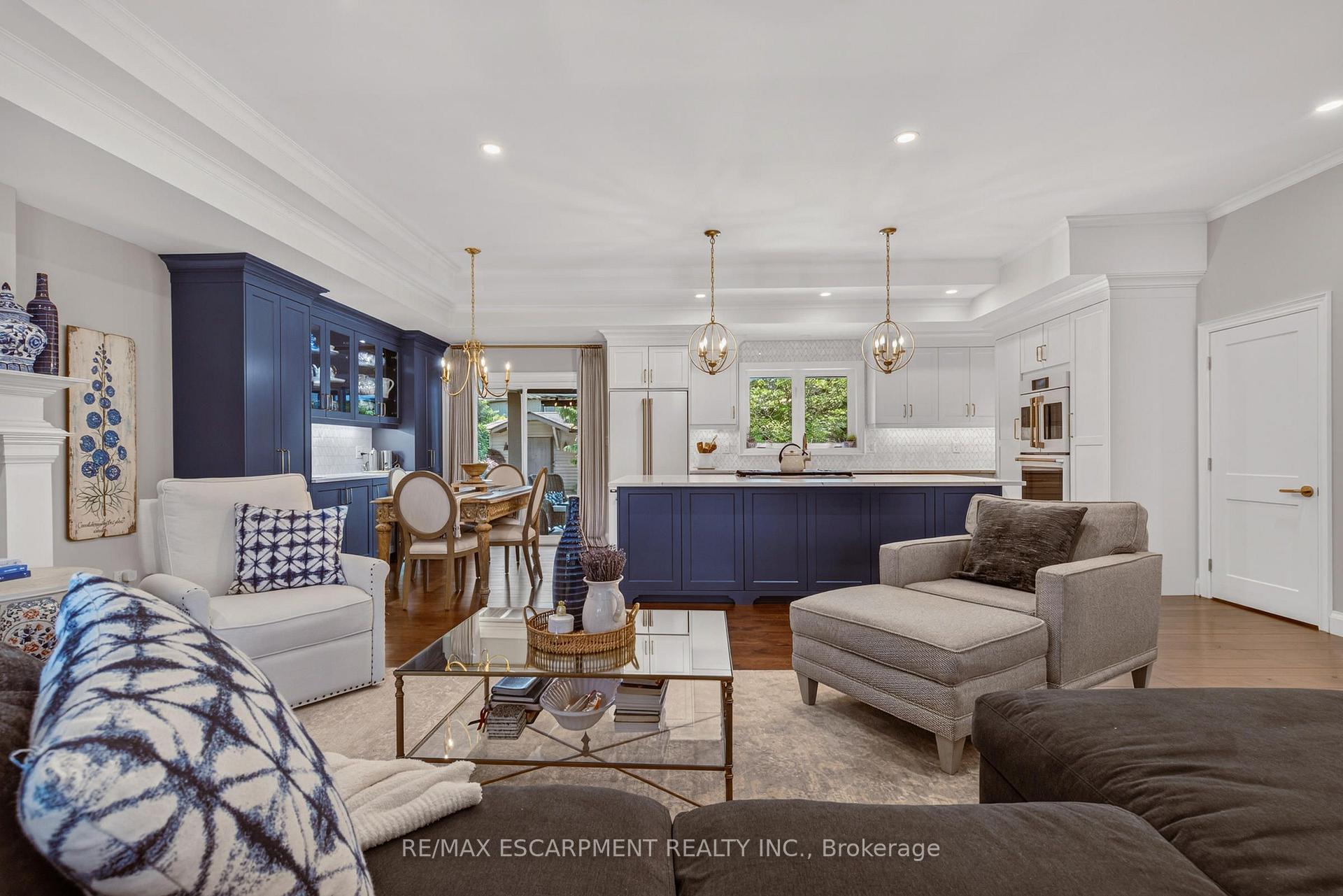 Photo 6 of 302 Harmony Road, Hamilton, Ancaster — HOMEH