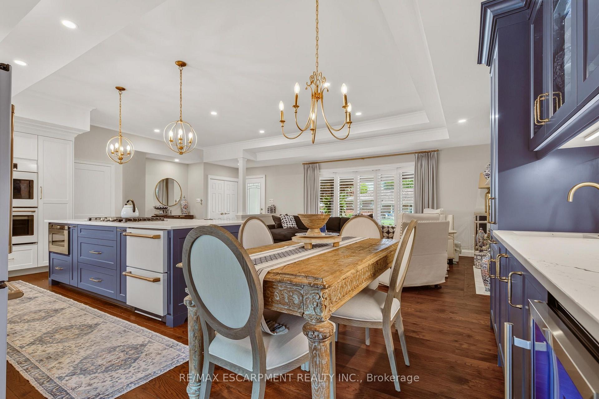 Photo 16 of 302 Harmony Road, Hamilton, Ancaster — HOMEH