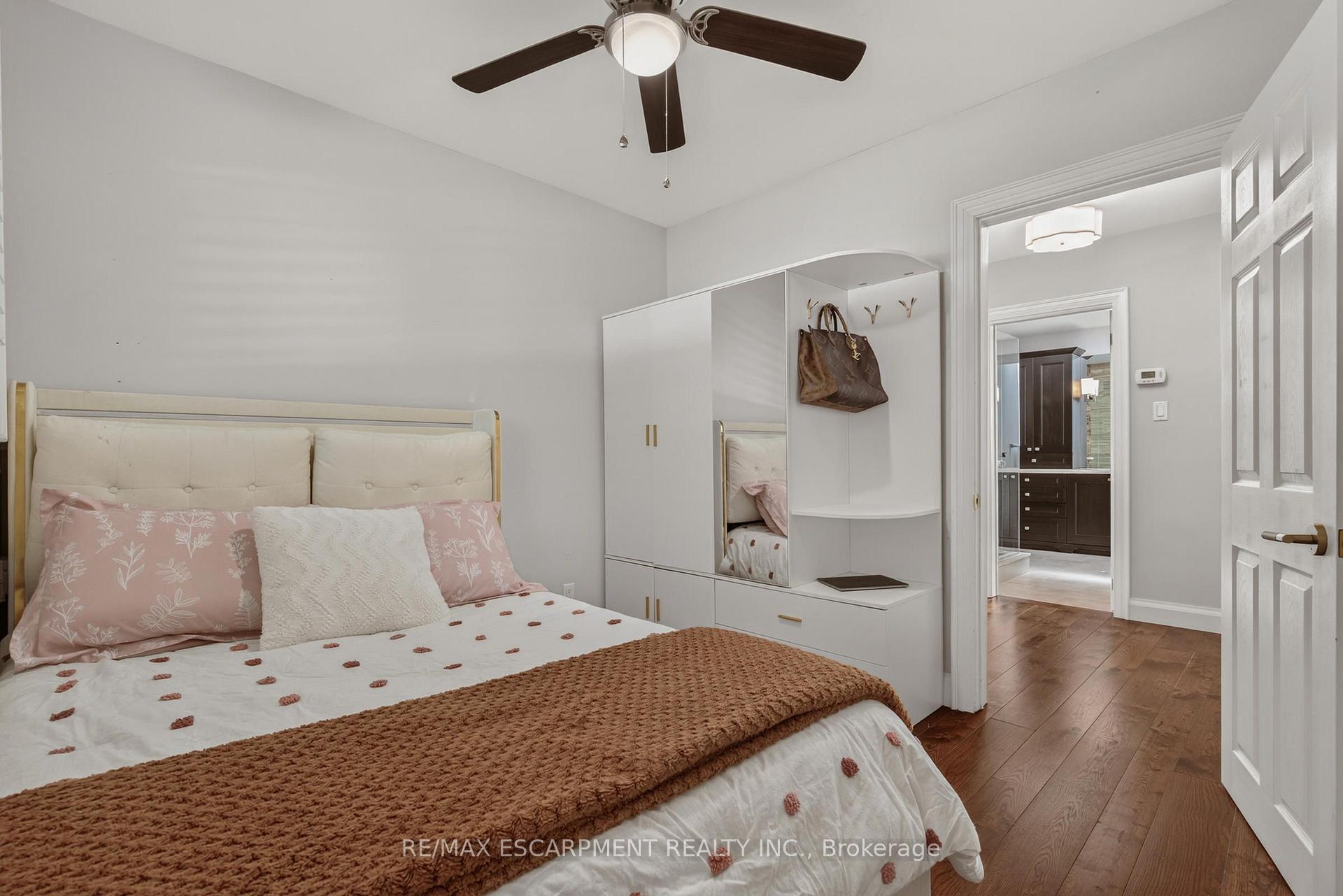 Photo 24 of 302 Harmony Road, Hamilton, Ancaster — HOMEH