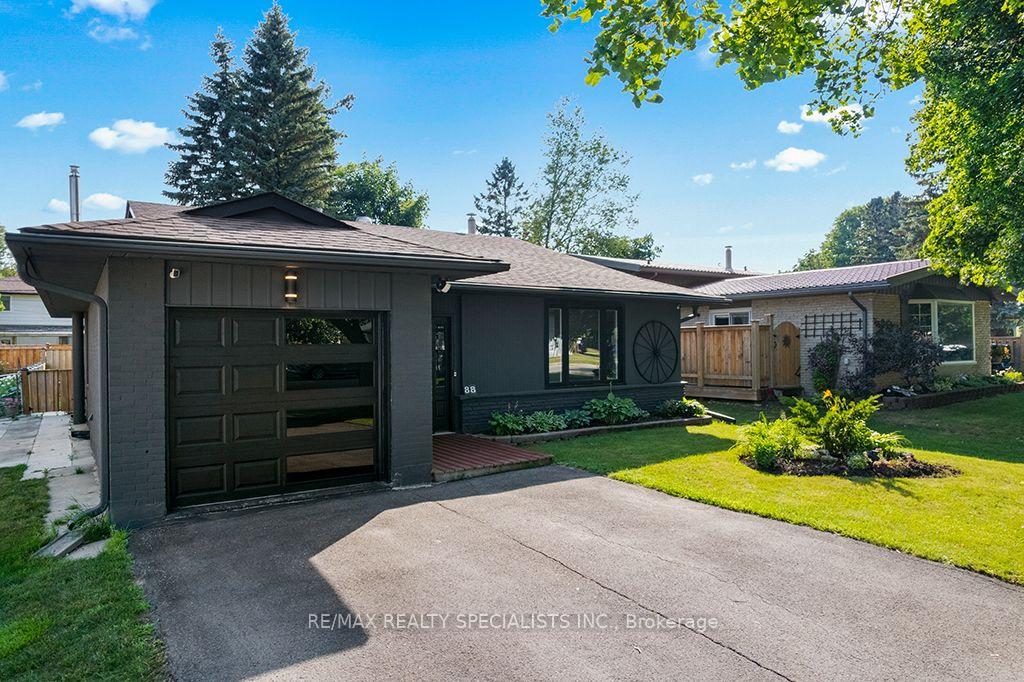 Photo 2 of 88 Shirley Street, Orangeville — HOMEH