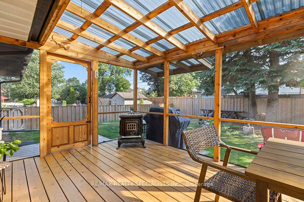 Photo 33 of 88 Shirley Street, Orangeville — HOMEH