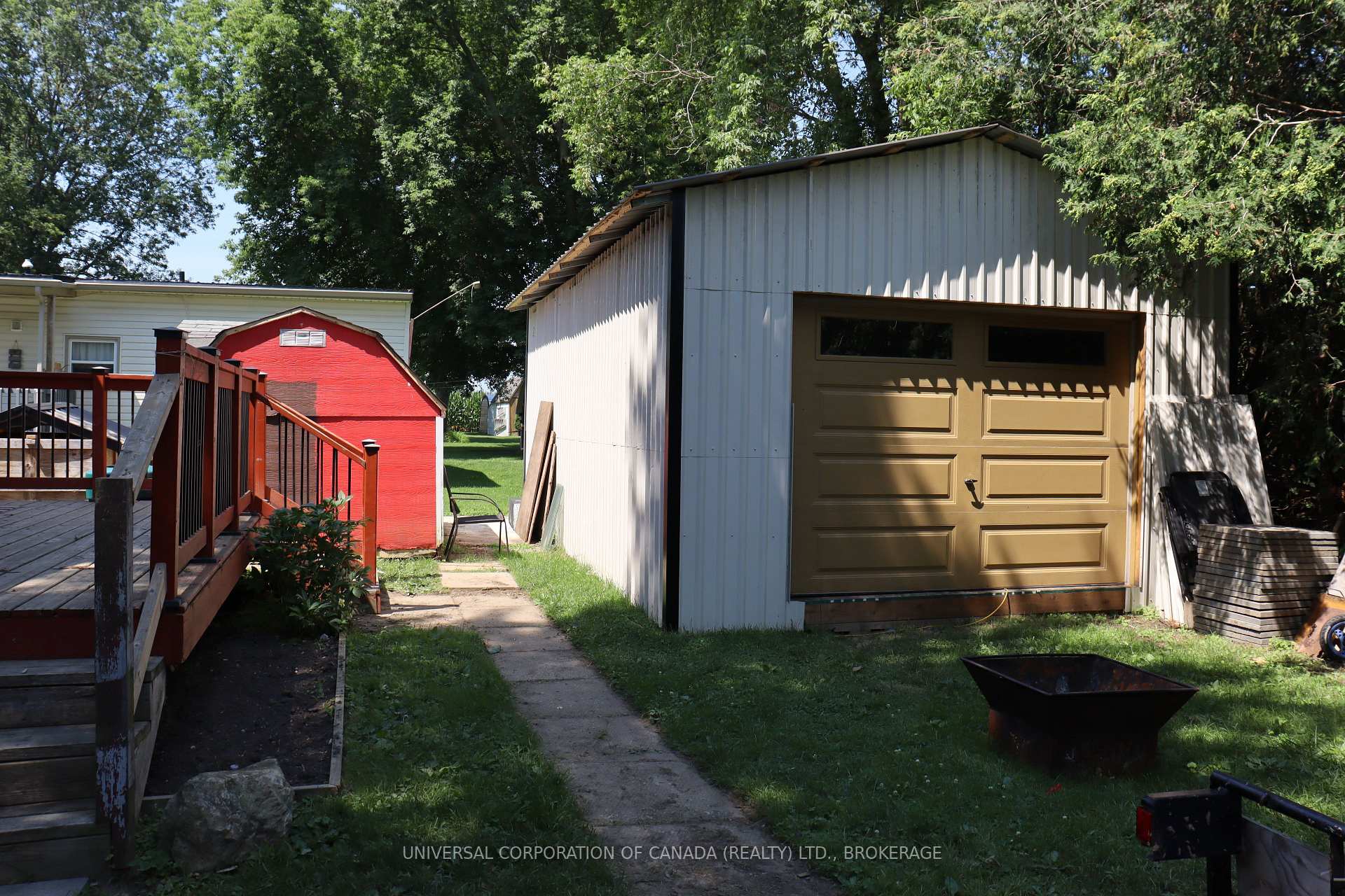 Photo 17 of 7 Maple St Street E, South-West Oxford, Brownsville — HOMEH