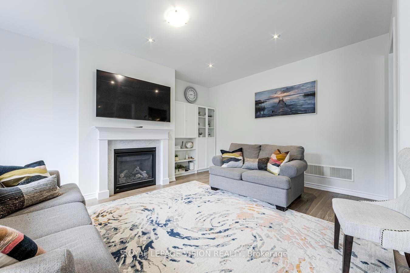 Photo 11 of Unit #Main, 33 Bremner Street, Whitby, Rolling Acres — HOMEH