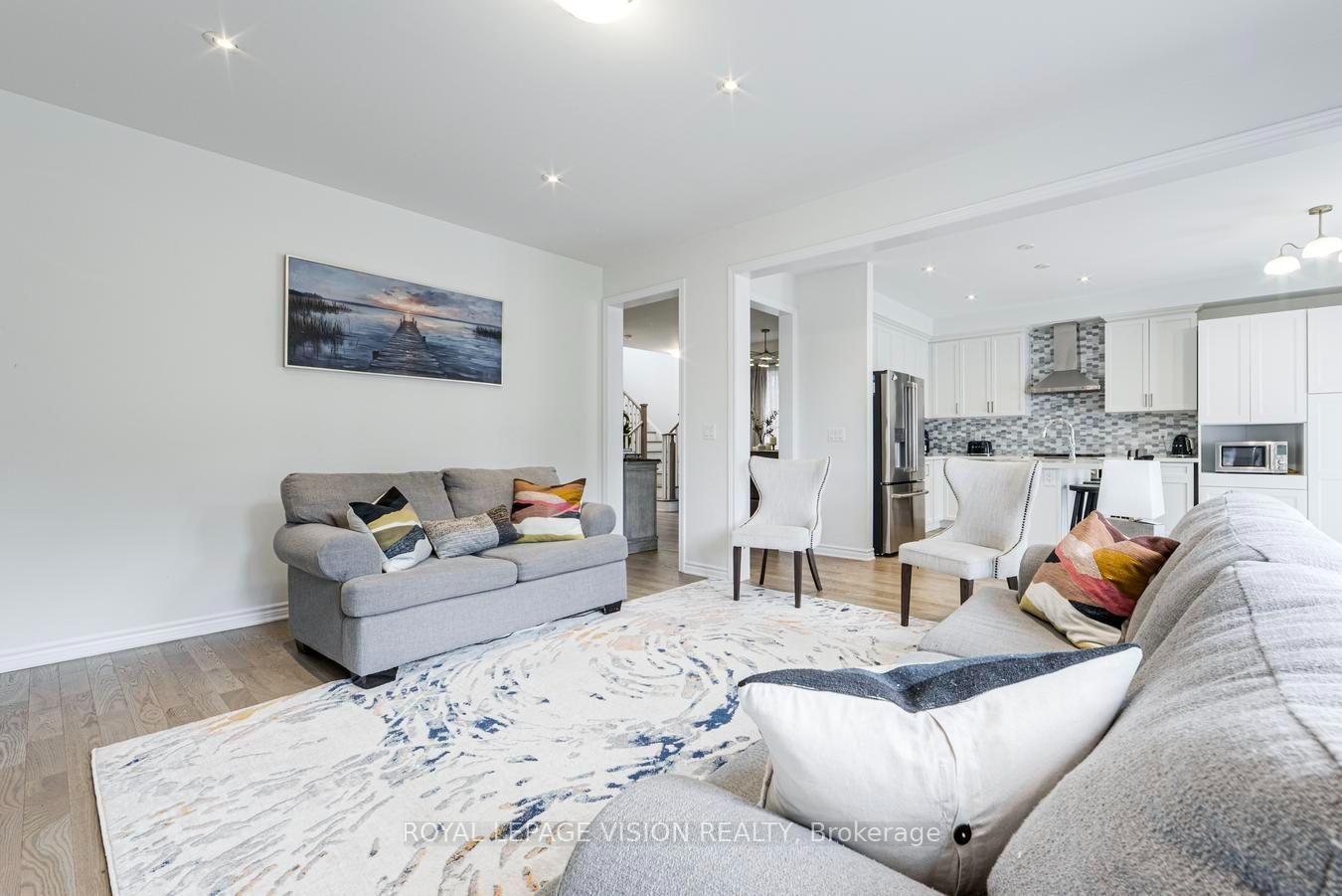 Photo 12 of Unit #Main, 33 Bremner Street, Whitby, Rolling Acres — HOMEH