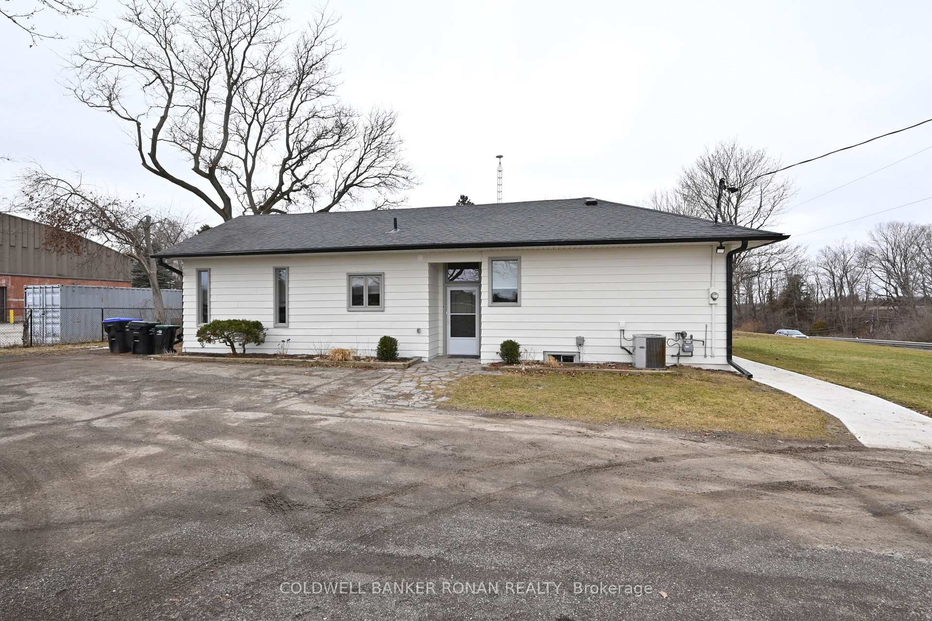 Photo 1 of Unit B, 6037 Highway 89, New Tecumseth, Rural New Tecumseth — HOMEH