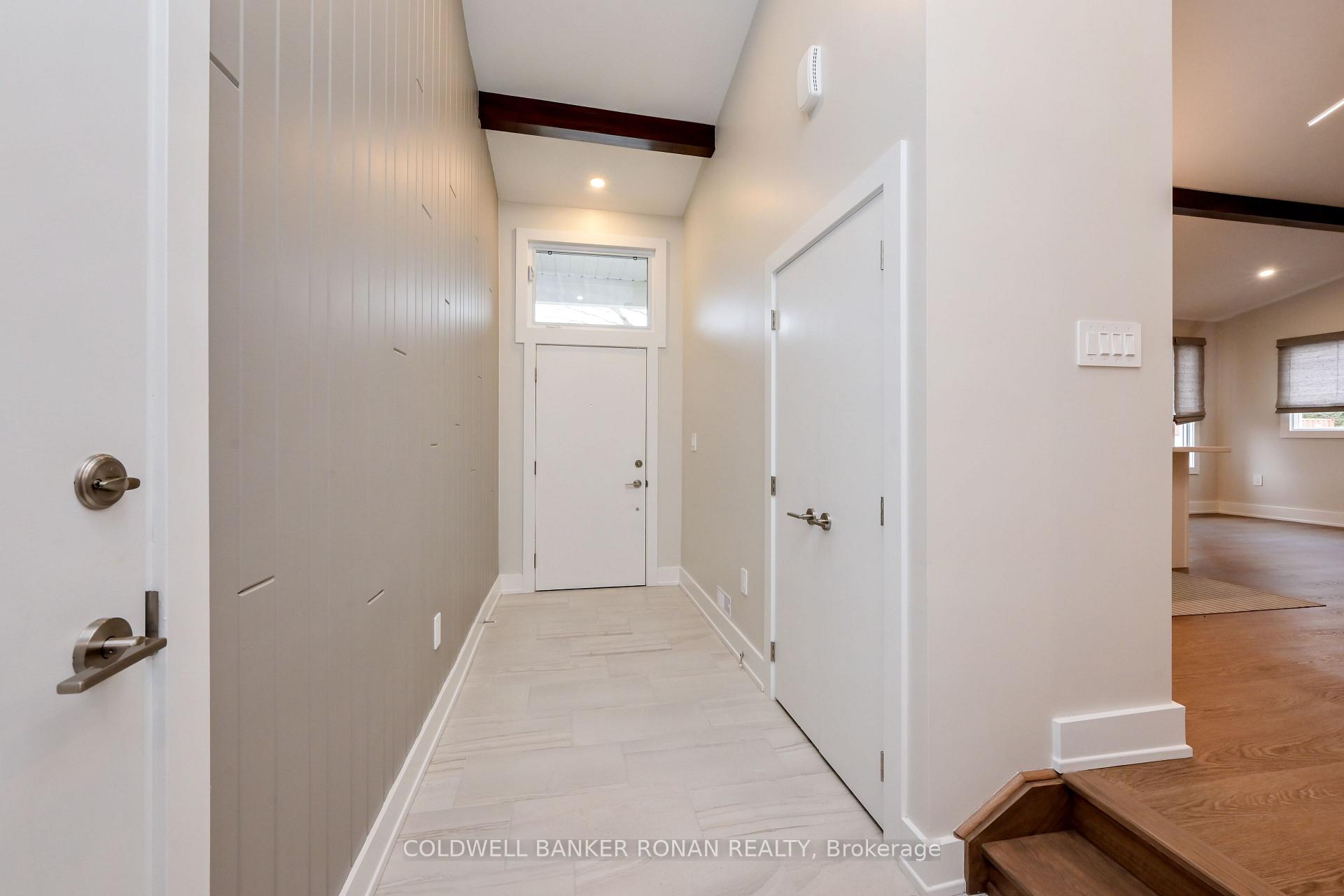 Photo 3 of Unit B, 6037 Highway 89, New Tecumseth, Rural New Tecumseth — HOMEH