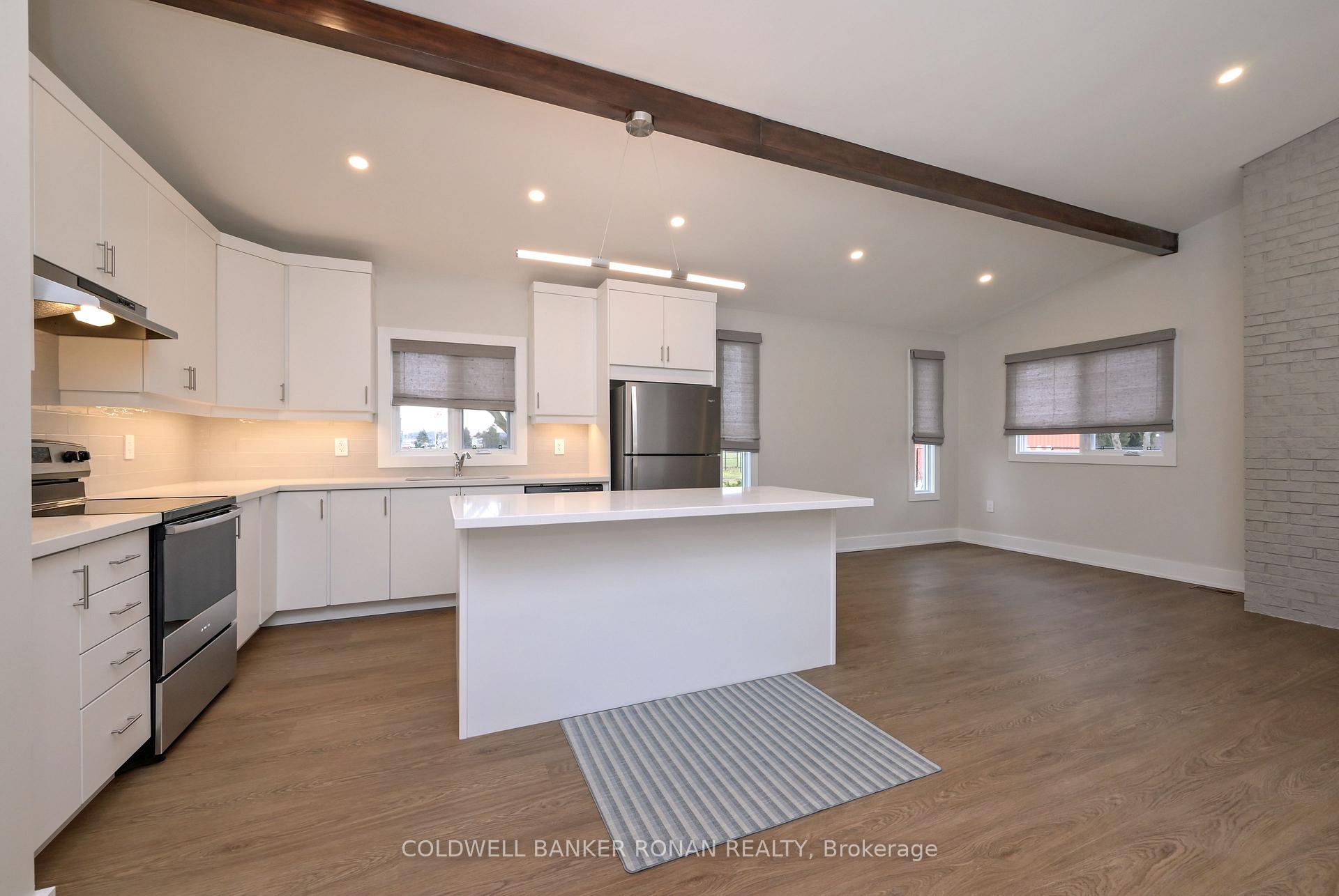 Photo 5 of Unit B, 6037 Highway 89, New Tecumseth, Rural New Tecumseth — HOMEH