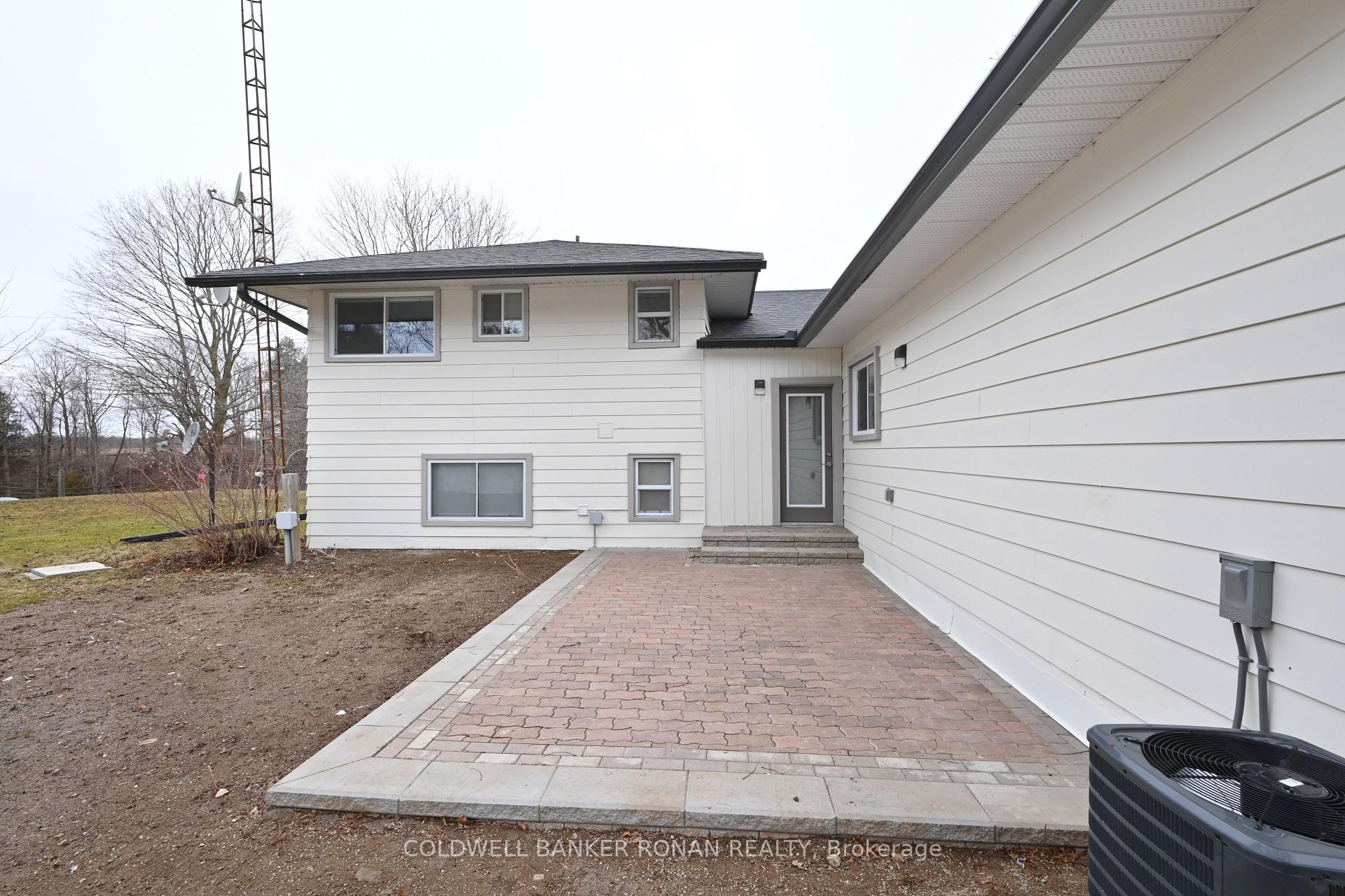 Photo 16 of Unit B, 6037 Highway 89, New Tecumseth, Rural New Tecumseth — HOMEH