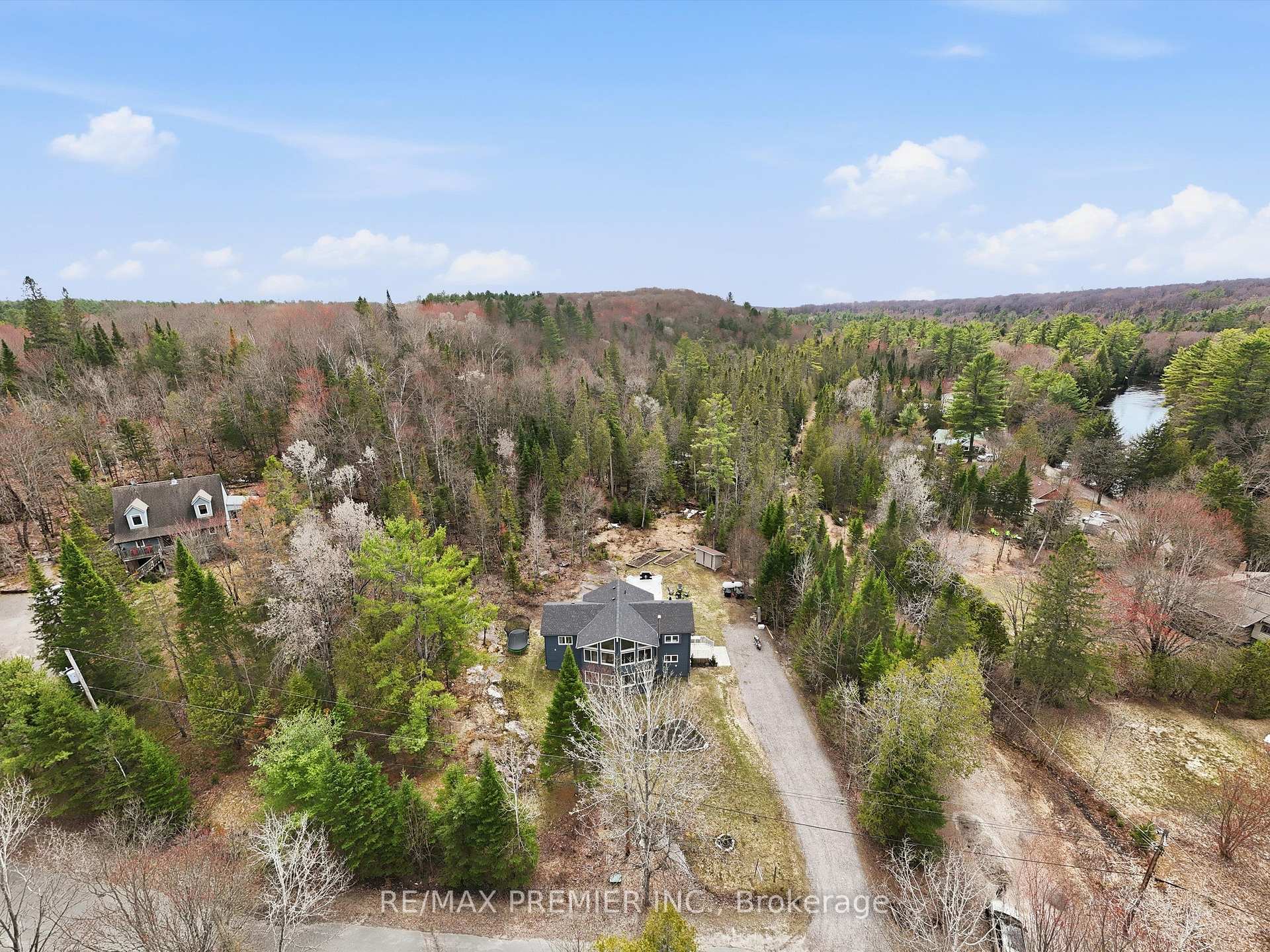Photo 1 of 1131 Springdale Park Road, Bracebridge, Macaulay — HOMEH