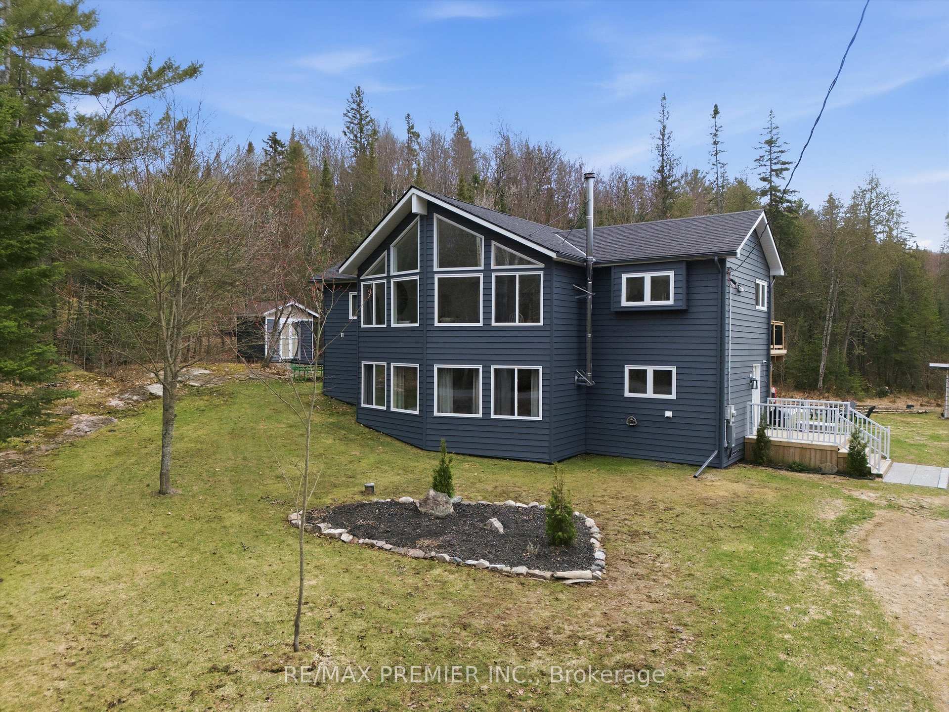 Photo 32 of 1131 Springdale Park Road, Bracebridge, Macaulay — HOMEH
