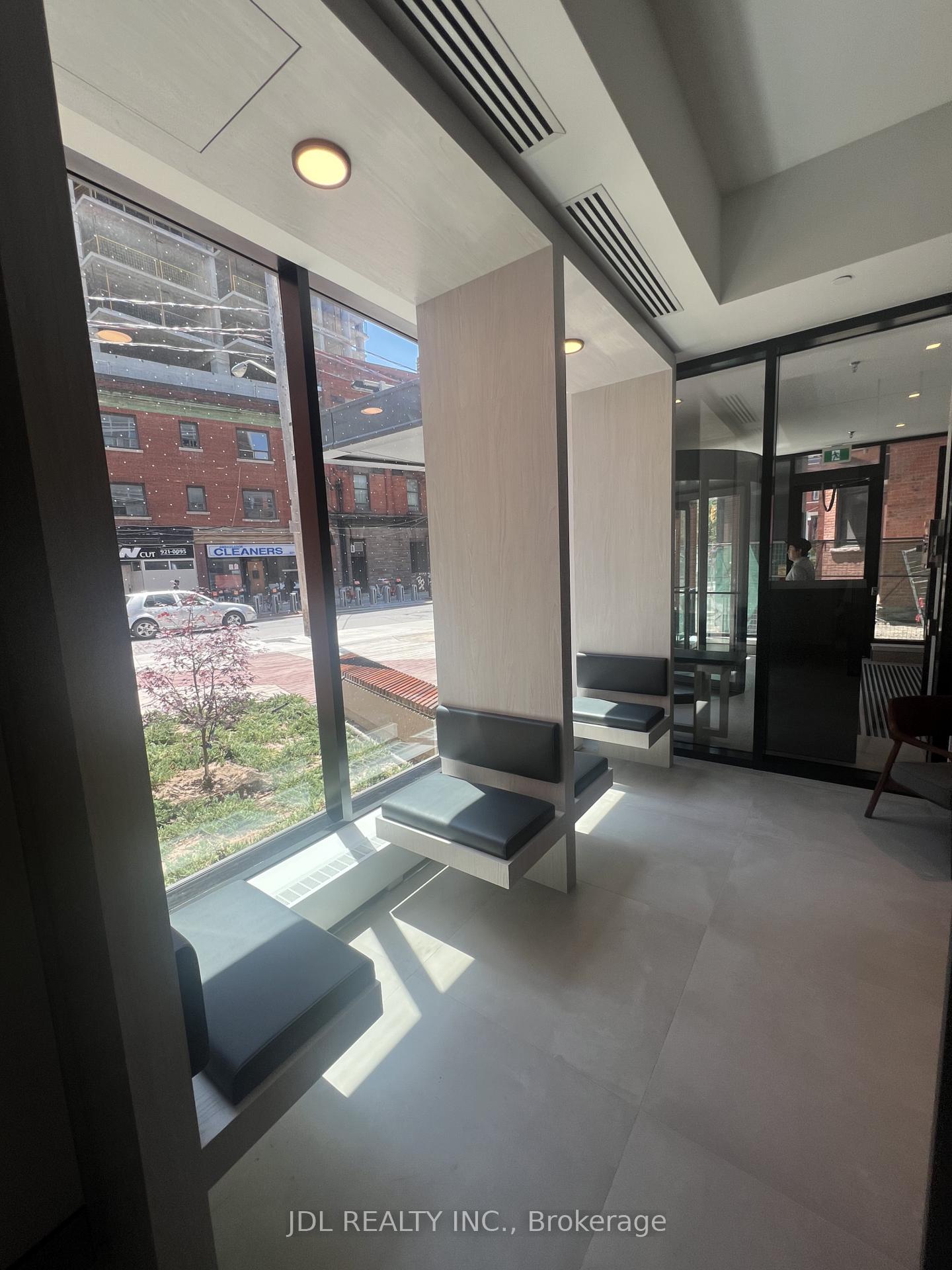 Photo 2 of Unit 4701, 609 Sherbourne Street, Toronto, Cabbagetown-South St. James Town — HOMEH