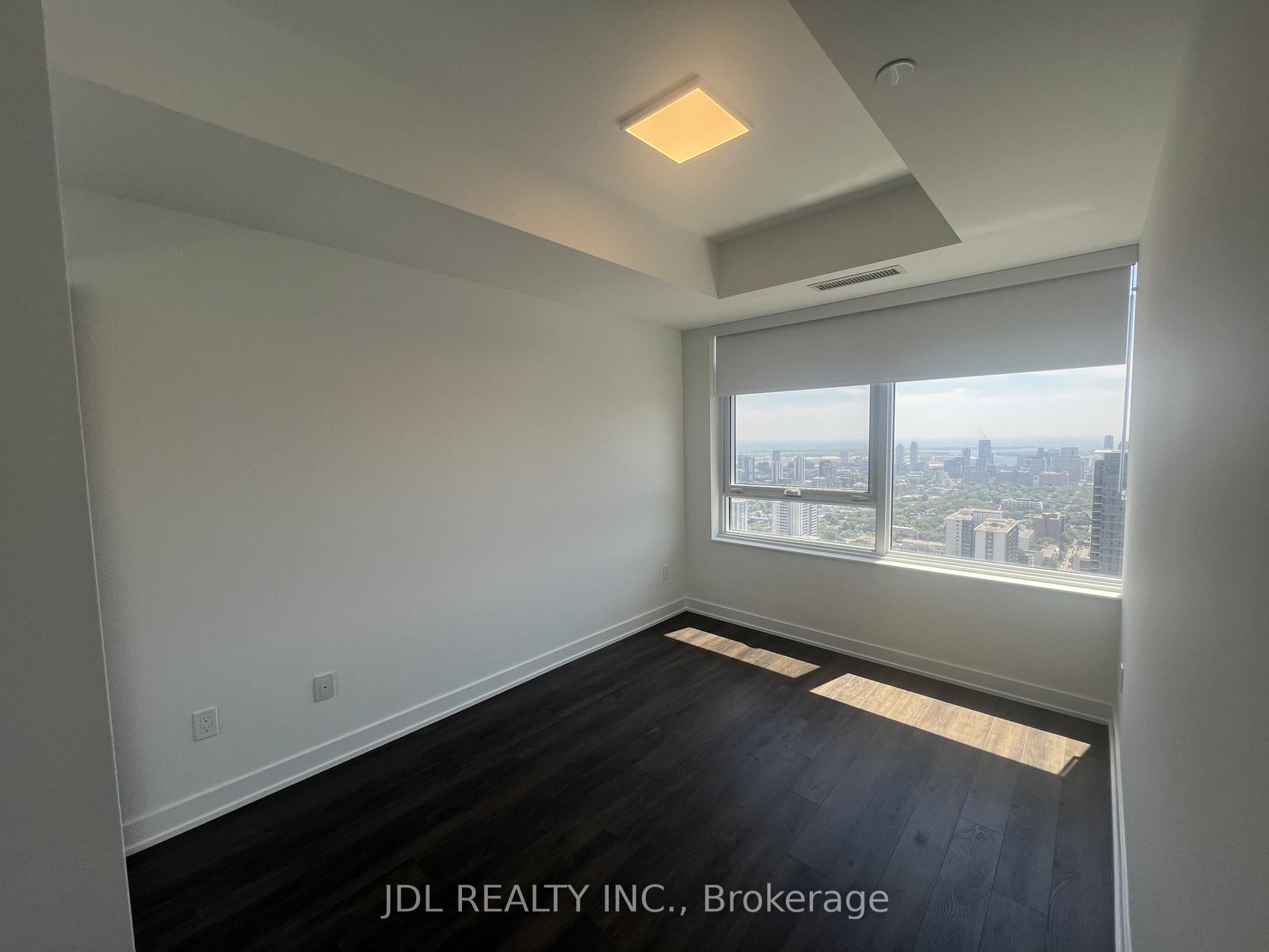 Photo 7 of Unit 4701, 609 Sherbourne Street, Toronto, Cabbagetown-South St. James Town — HOMEH