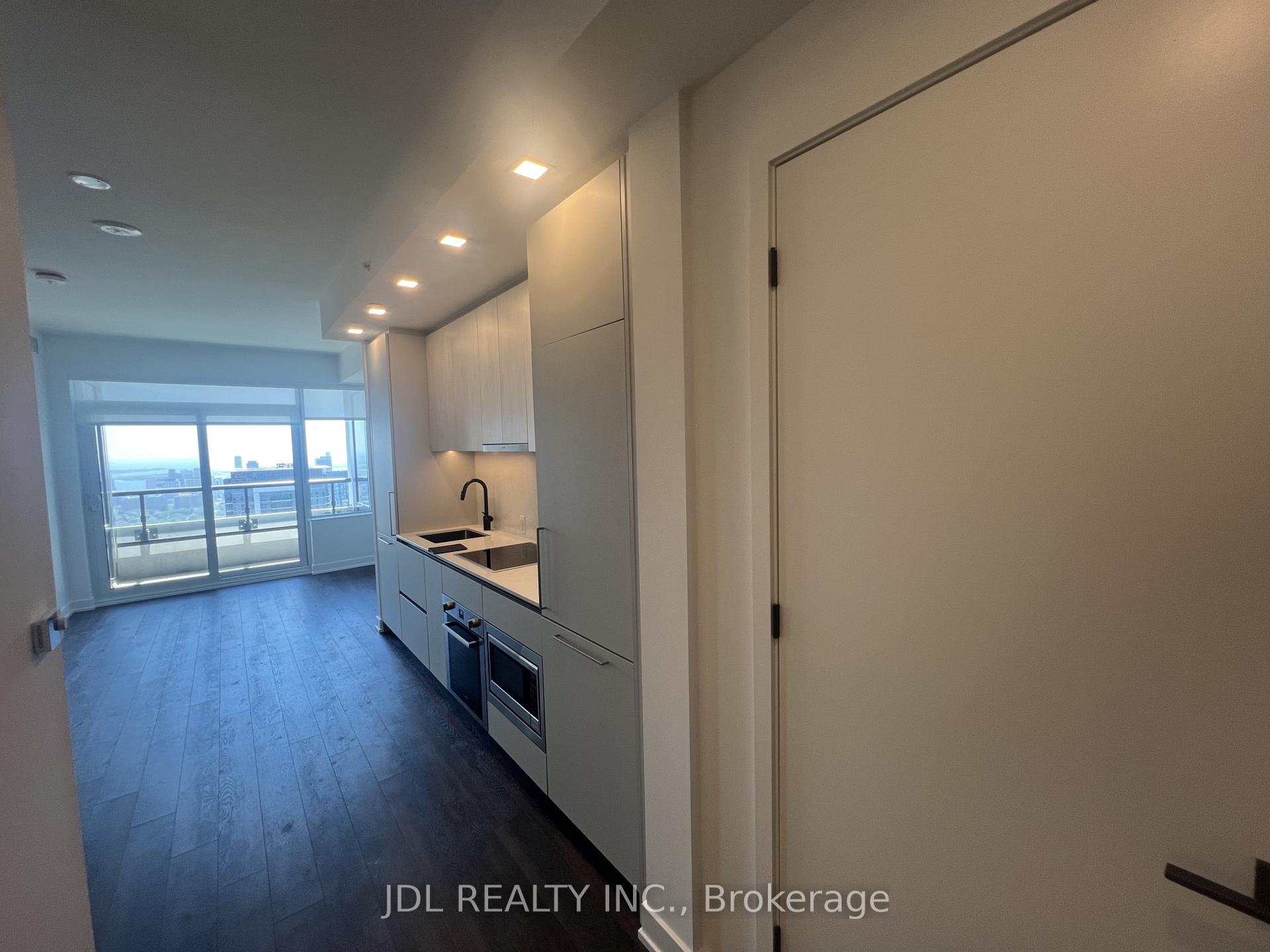 Photo 11 of Unit 4701, 609 Sherbourne Street, Toronto, Cabbagetown-South St. James Town — HOMEH