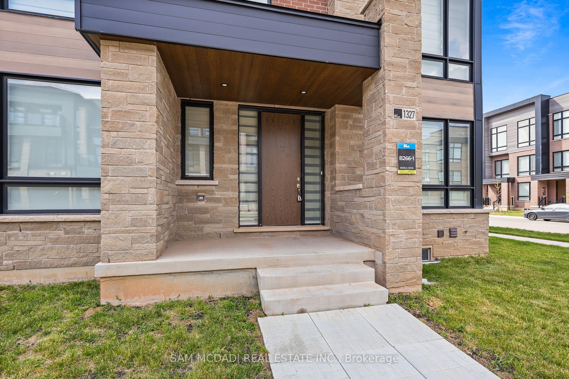 Photo 2 of 1327 Anthonia Trail, Oakville, Joshua Meadows — HOMEH