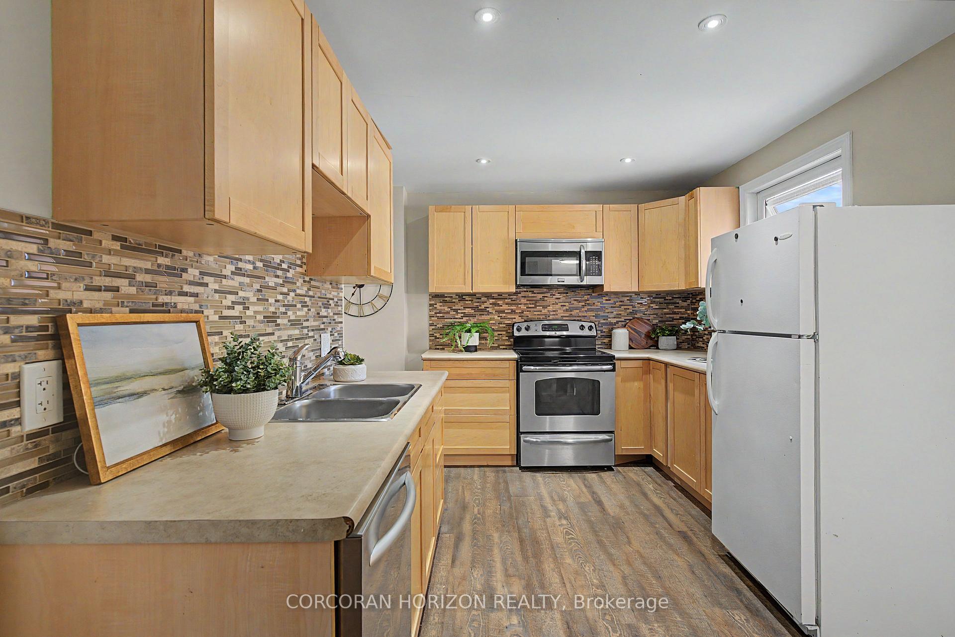 Photo 10 of 80 Blucher Street, Kitchener, Fairfield — HOMEH
