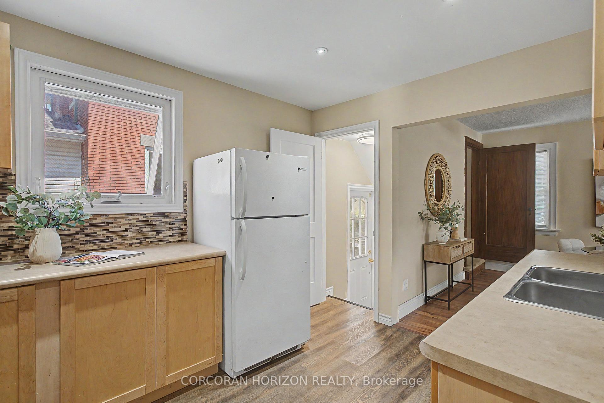 Photo 14 of 80 Blucher Street, Kitchener, Fairfield — HOMEH