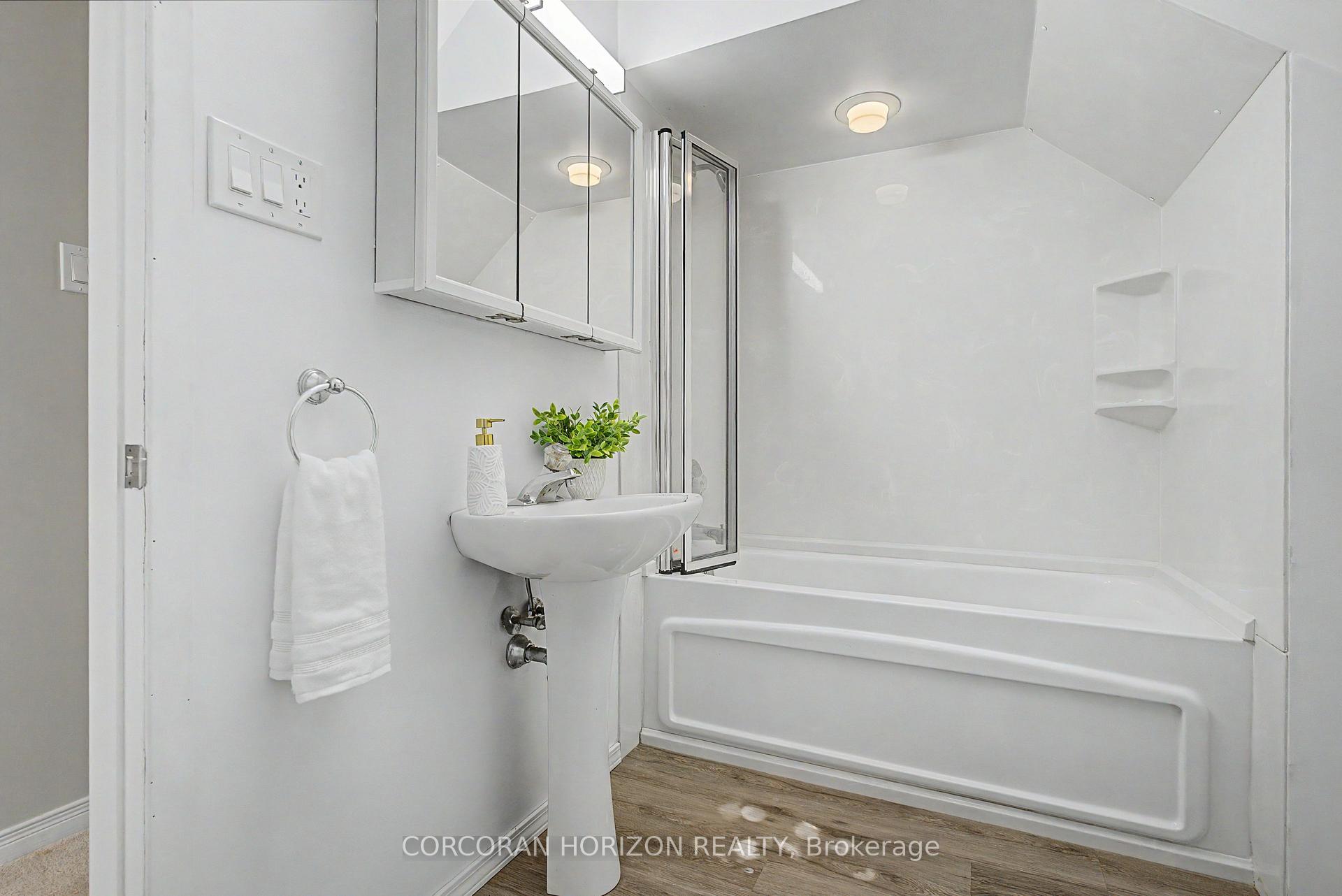 Photo 25 of 80 Blucher Street, Kitchener, Fairfield — HOMEH