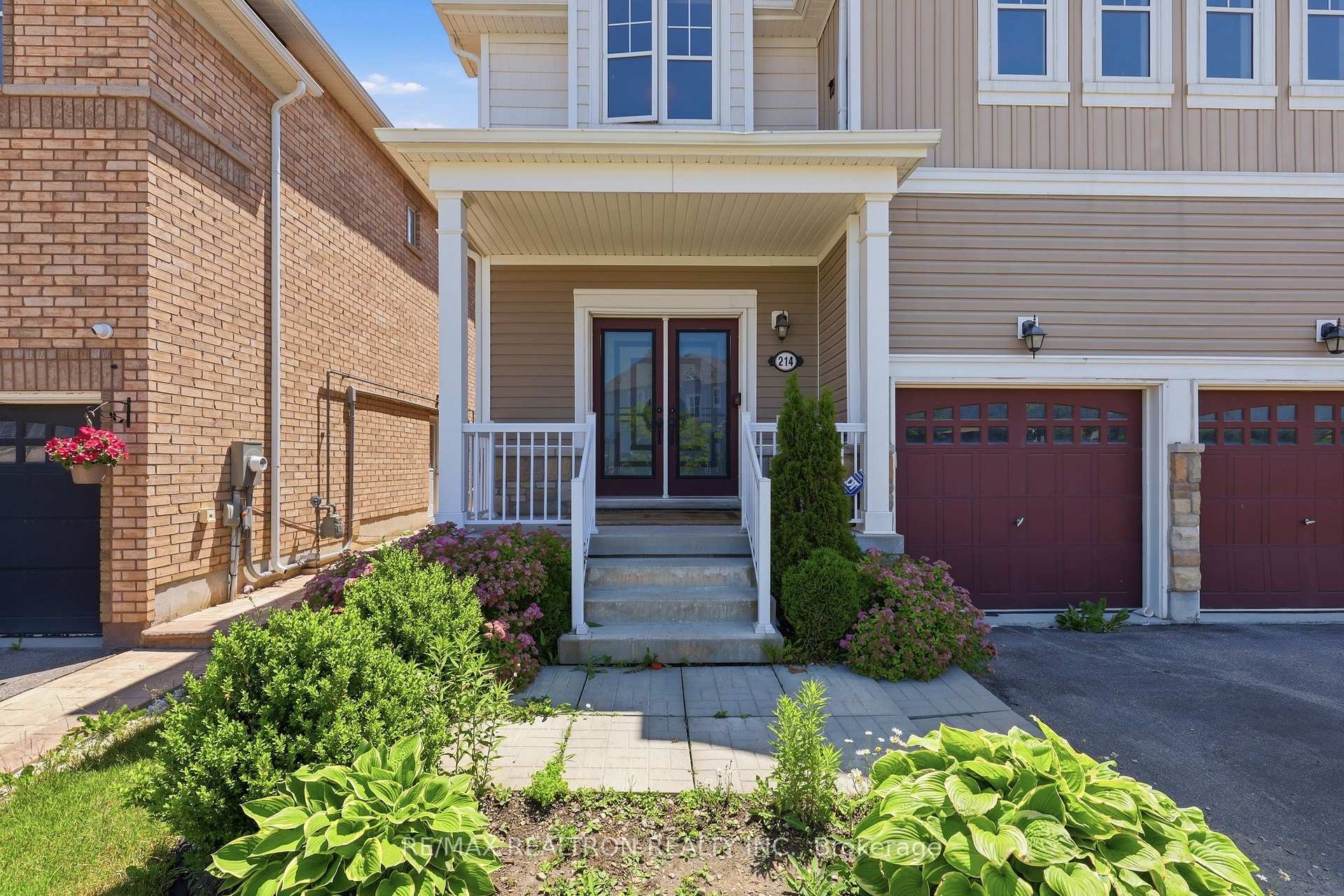 Photo 3 of 214 Irwin Street, Shelburne — HOMEH
