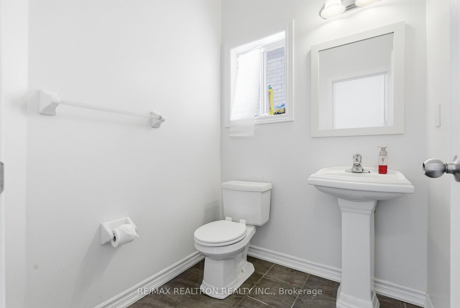 Photo 5 of 214 Irwin Street, Shelburne — HOMEH