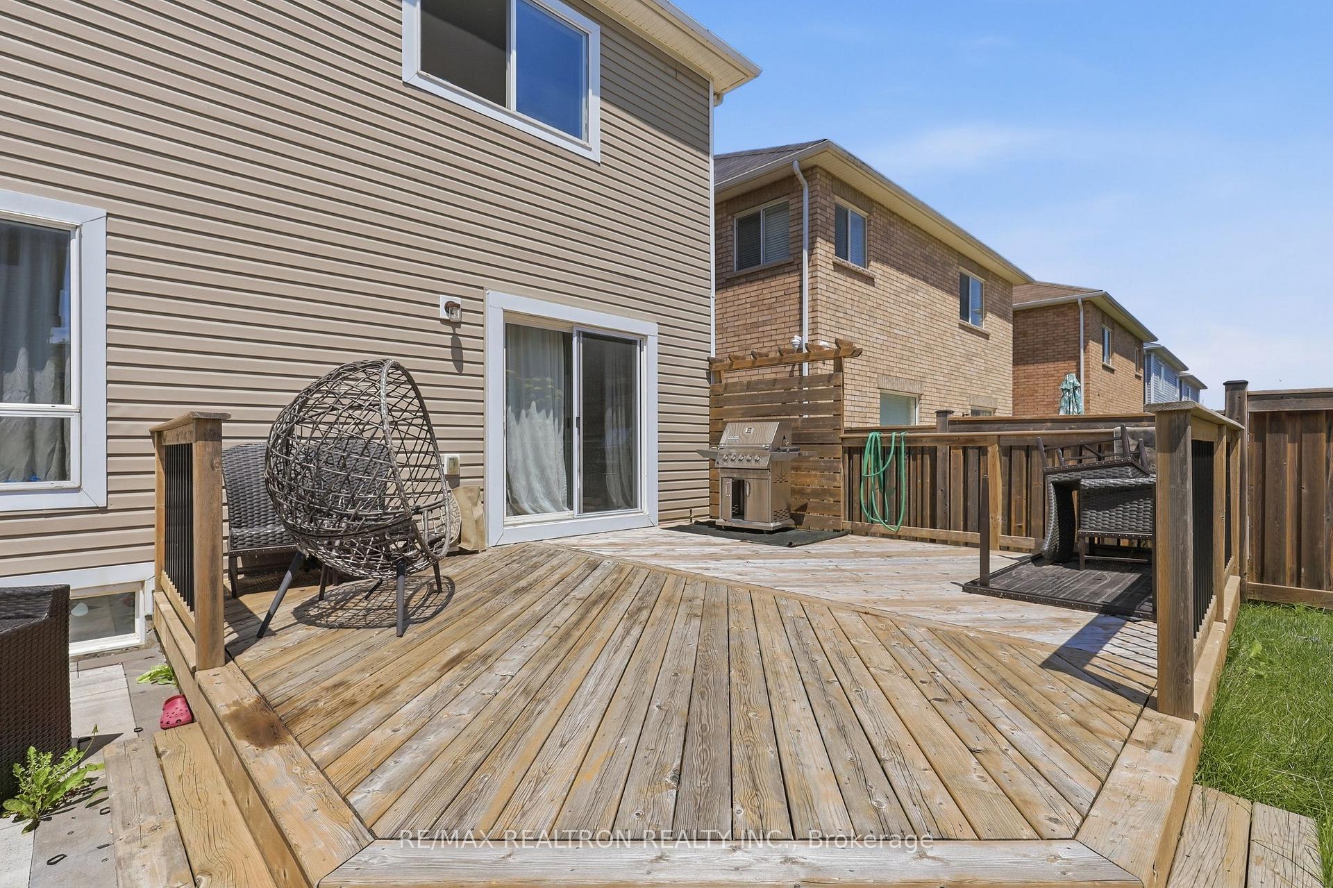 Photo 25 of 214 Irwin Street, Shelburne — HOMEH