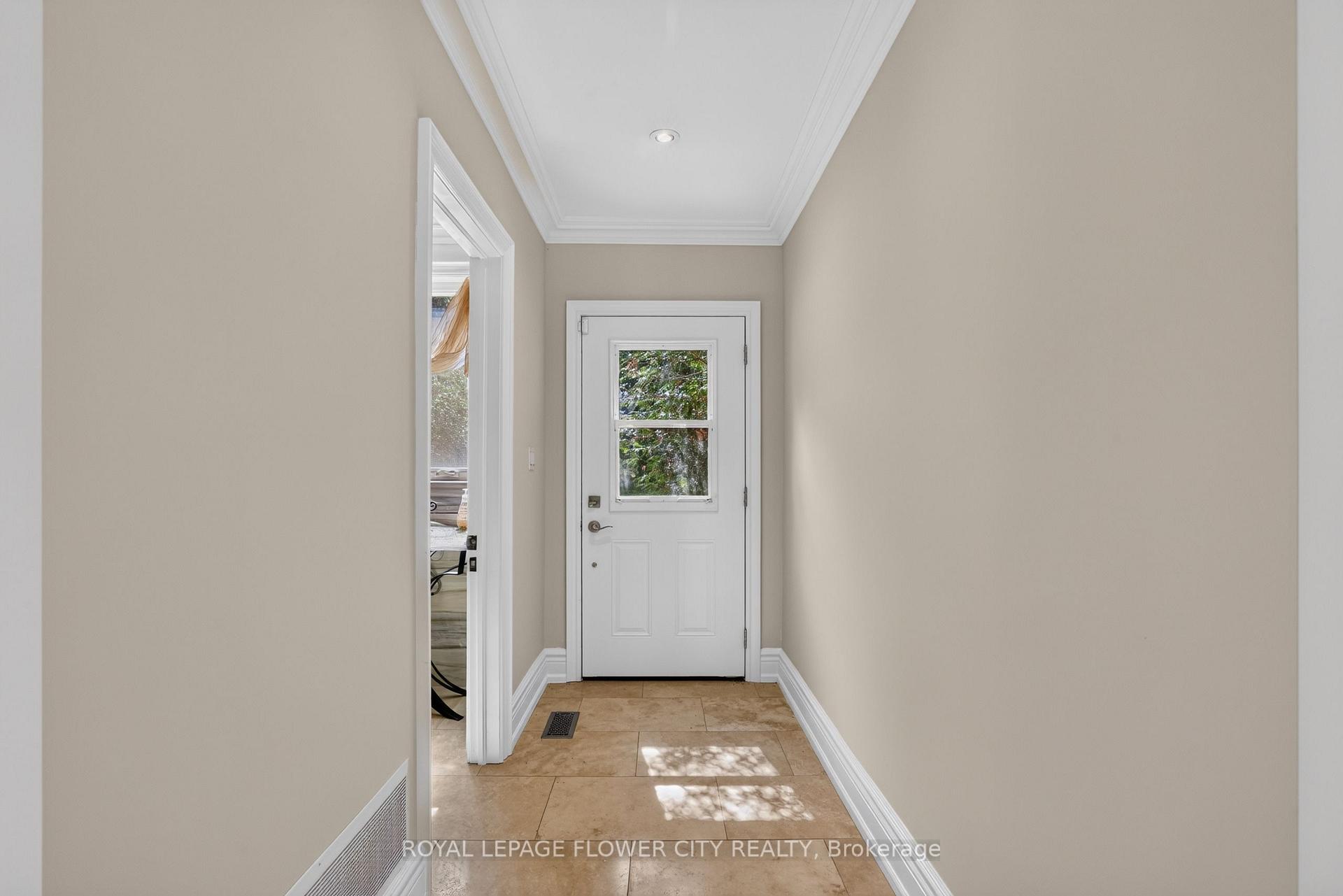 Photo 15 of 1 Flaherty Lane, Caledon, Rural Caledon — HOMEH