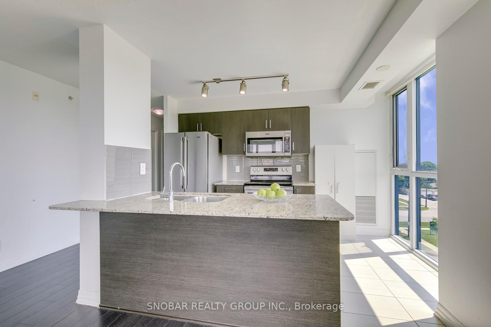 Photo 6 of Unit 618, 80 Esther Lorrie Drive, Etobicoke, West Humber-Clairville — HOMEH