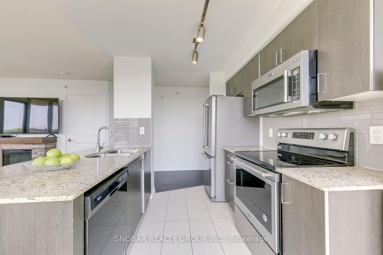 Photo 8 of Unit 618, 80 Esther Lorrie Drive, Etobicoke, West Humber-Clairville — HOMEH