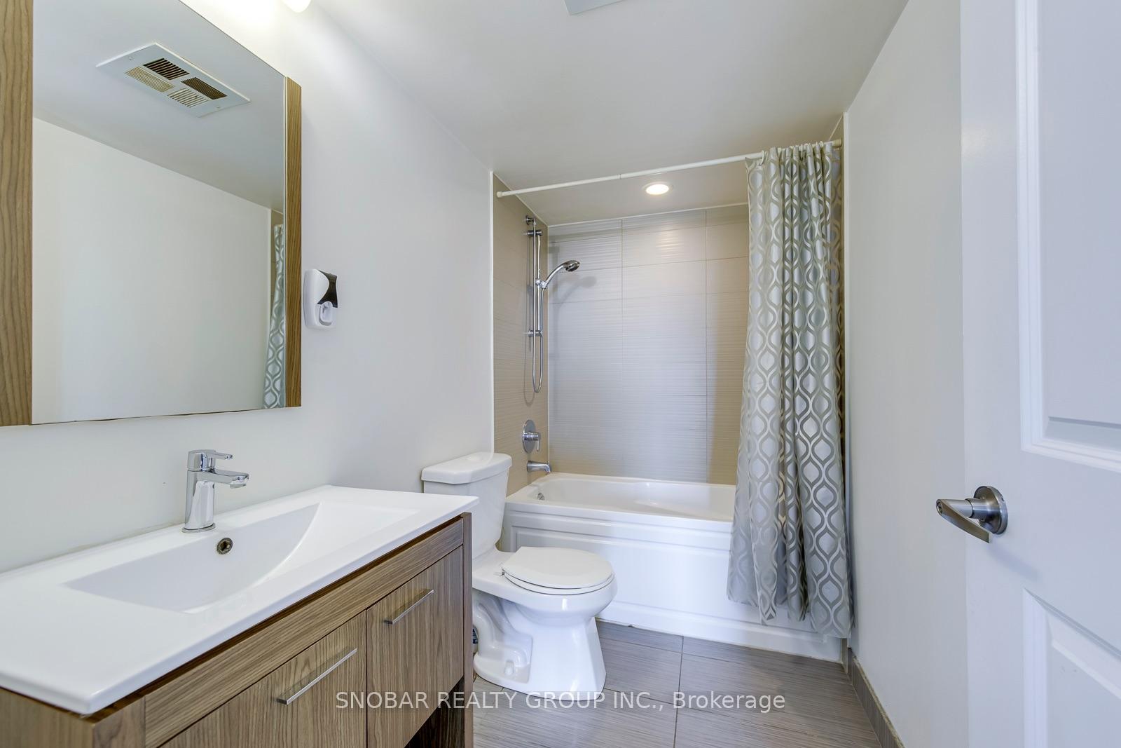 Photo 15 of Unit 618, 80 Esther Lorrie Drive, Etobicoke, West Humber-Clairville — HOMEH