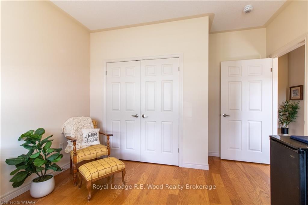 Photo 6 of 6 Esseltine Drive, Tillsonburg — HOMEH