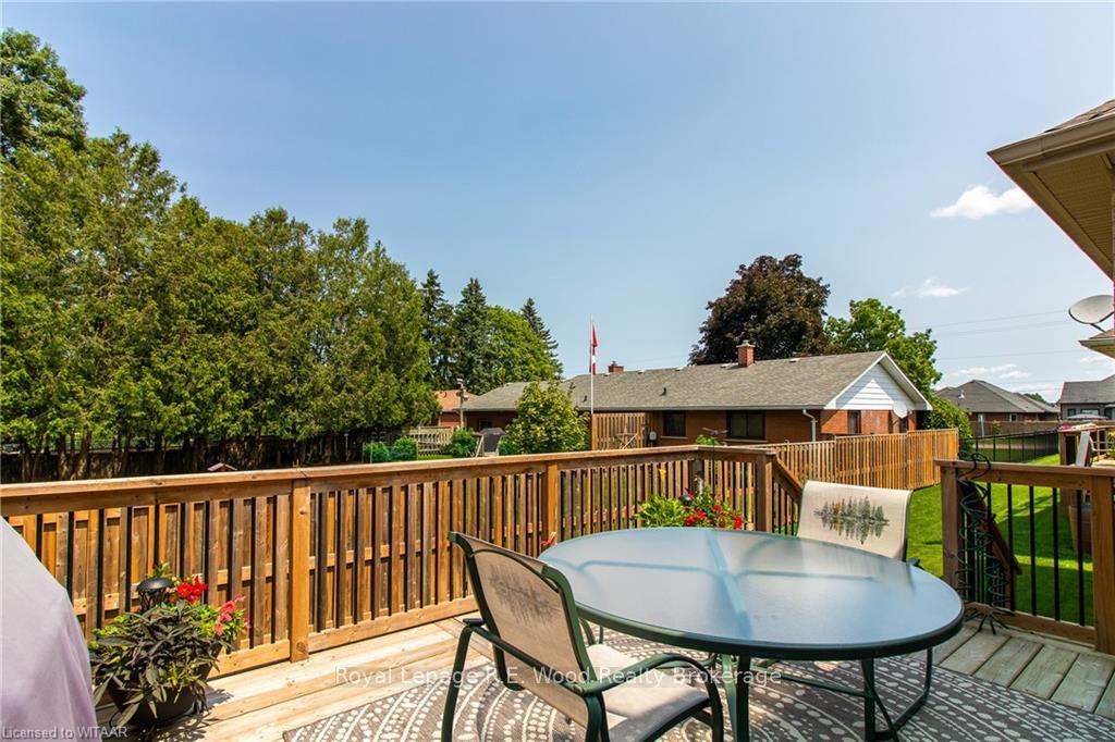 Photo 27 of 6 Esseltine Drive, Tillsonburg — HOMEH