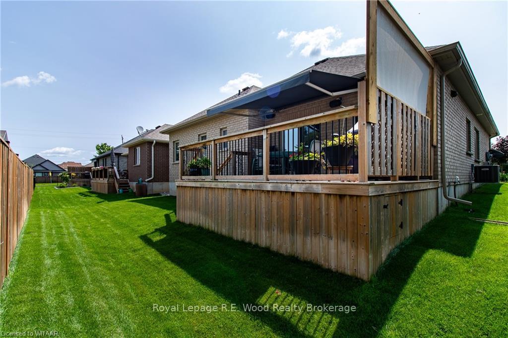 Photo 29 of 6 Esseltine Drive, Tillsonburg — HOMEH