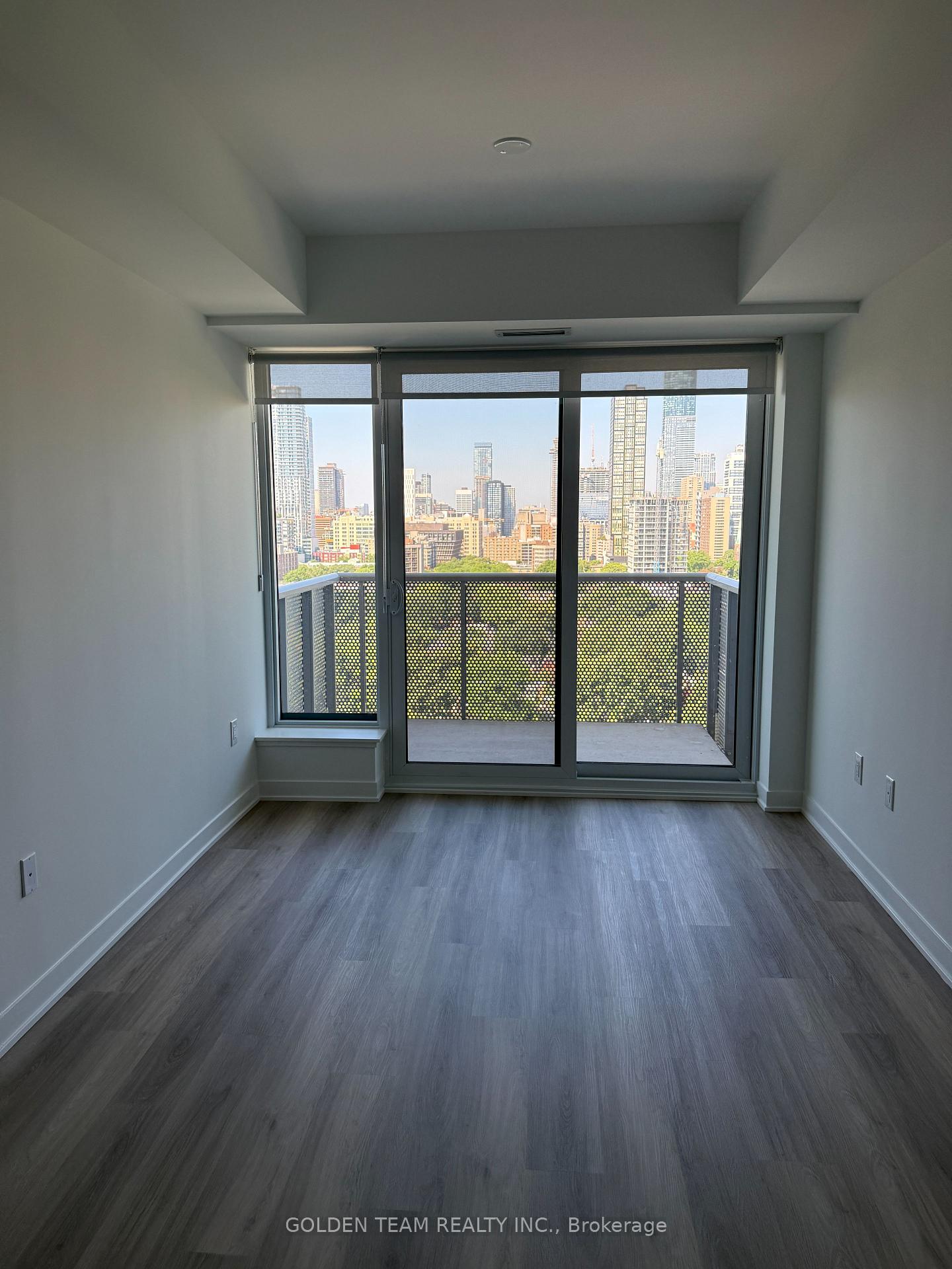 Photo 5 of Unit 1507, 10 Oak Street, Toronto, Regent Park — HOMEH