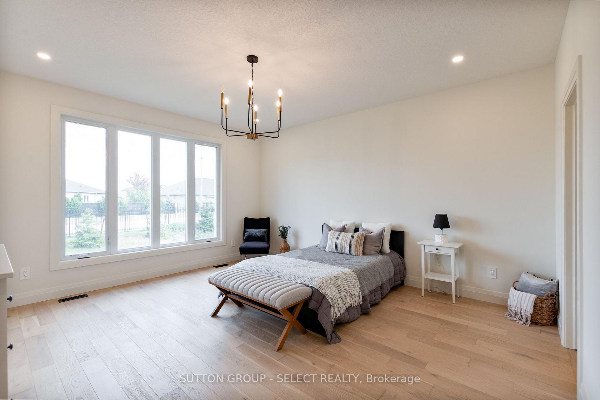 Photo 10 of 16 Kelly Drive, Zorra, Thamesford — HOMEH