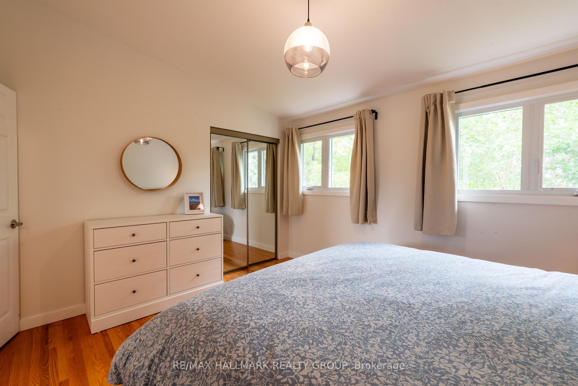 Photo 16 of 2148 Dunelm Street, Ottawa, Elmvale Acres/Urbandale — HOMEH